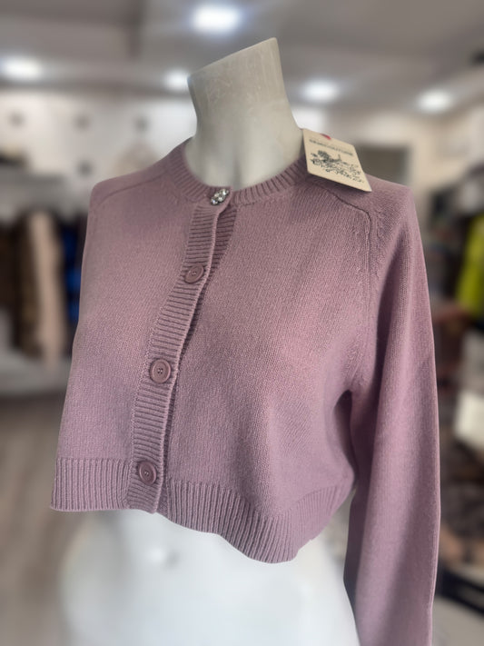 Cardigan corto lilla in lana Semicouture con bottone gioiello